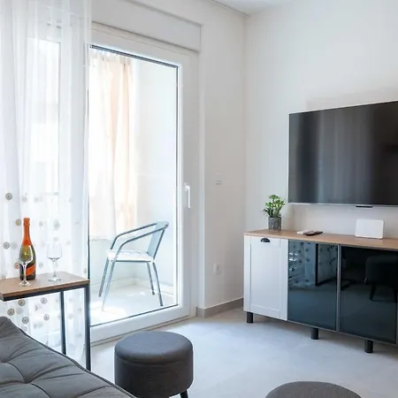 Apartment Place For 2 Zadar