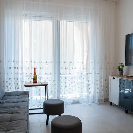 Apartment Place For 2