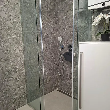 Διαμέρισμα Place For 2 *